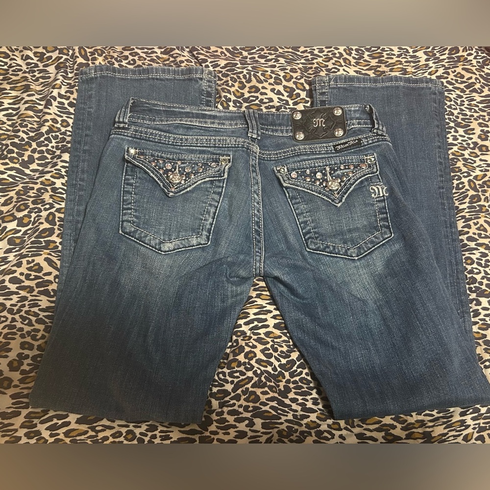 Low rise bootcut jeans